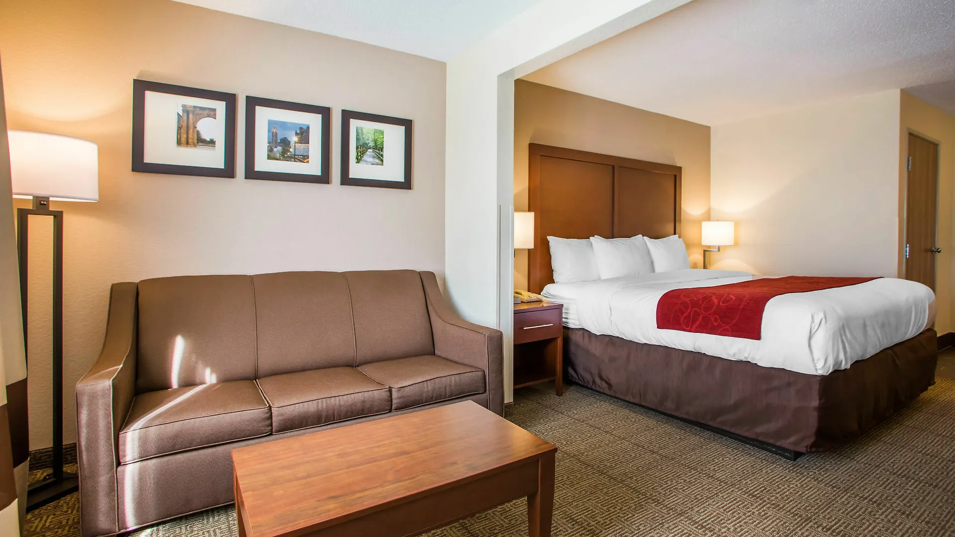Comfort Suites Columbus West - Hilliard 2*,  USA