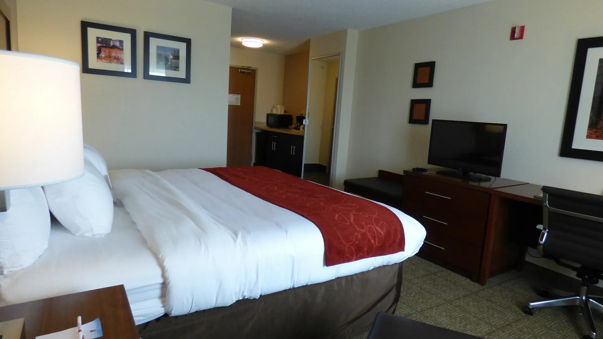 Comfort Suites Columbus West - Hilliard