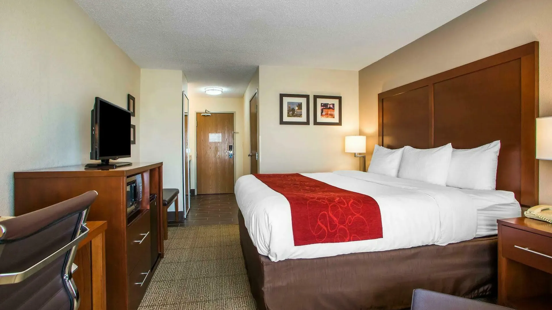 Hotel Comfort Suites Columbus West - Hilliard